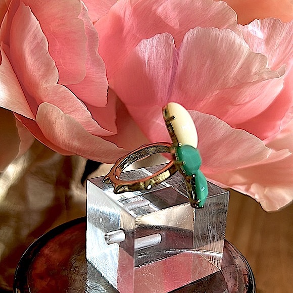 Faceted Crystal & Stone Bee Ring - NEW - Picture 3 of 5